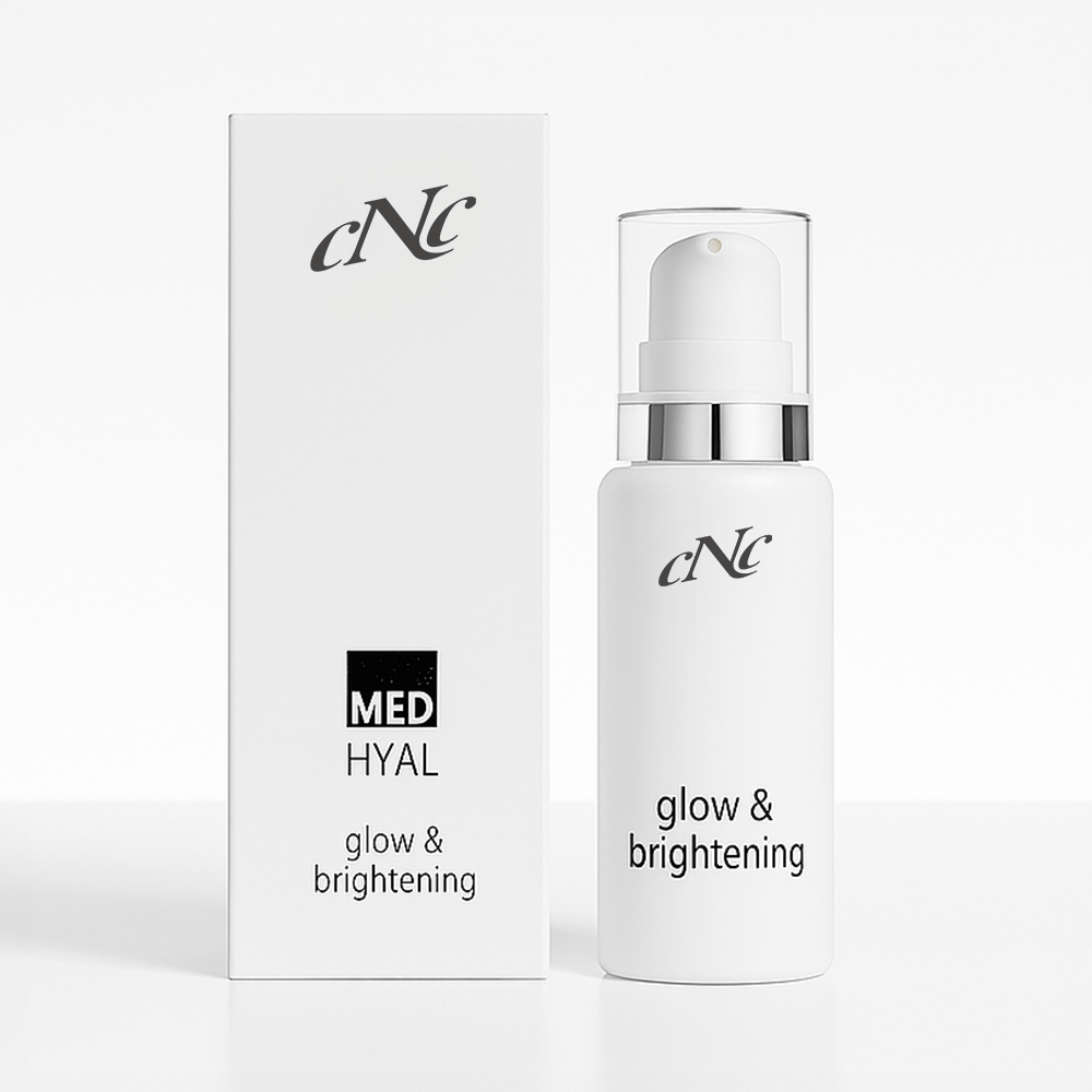 CNC Brightening Serum 30ml – lightweight formula with hyaluronic acid to improve skin luminosity and reduce dullness.