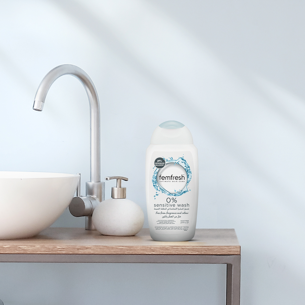 Femfresh Intimate 0% Sensitive Wash - 250ml, Feminine Douches